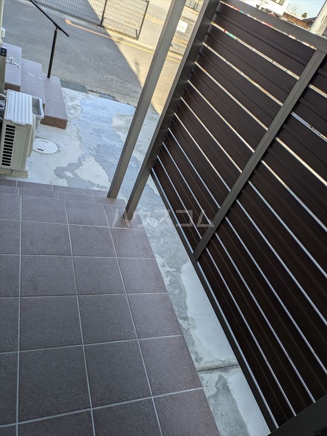 17/30 バルコニー