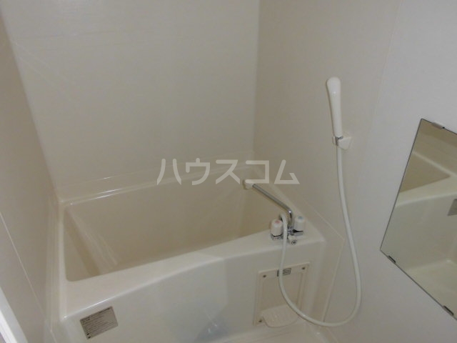 14/26 浴室