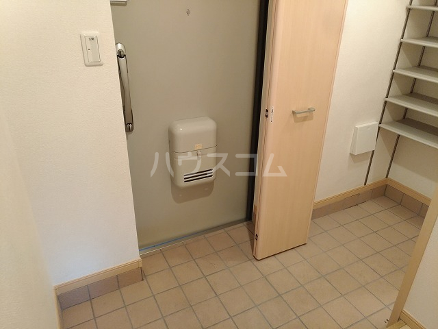 5/22 玄関