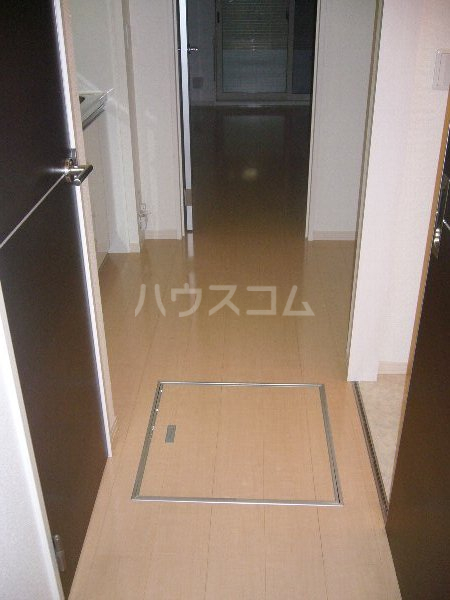 17/25 エントランス