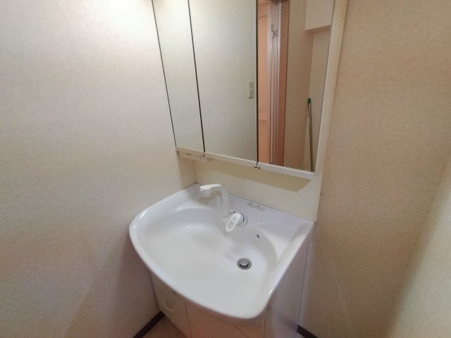 17/30 洗面