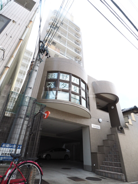 2/30 外観