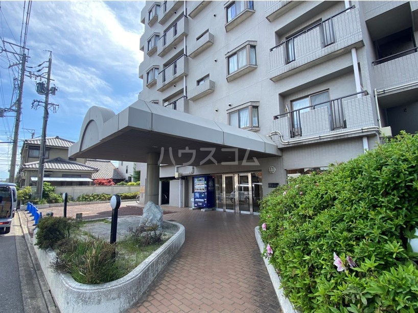 29/30 エントランス