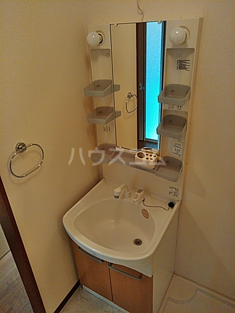 16/30 洗面