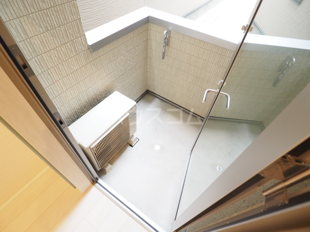 23/30 バルコニー