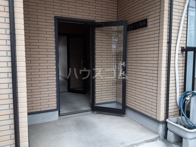 3/6 エントランス