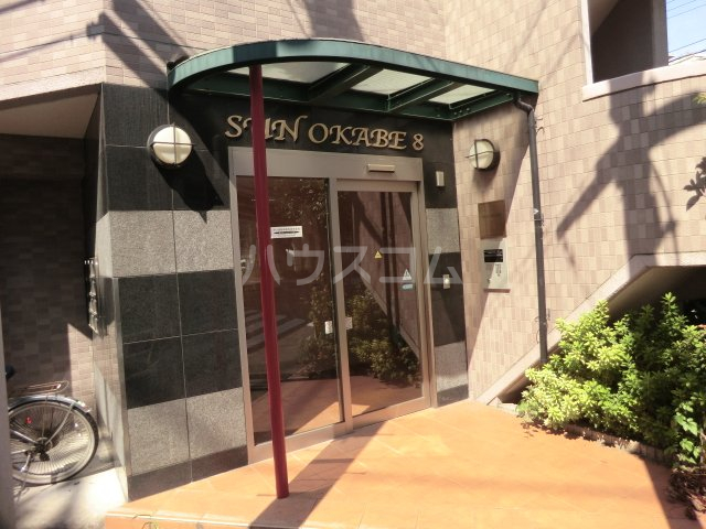 22/30 エントランス