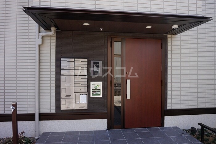 16/24 エントランス