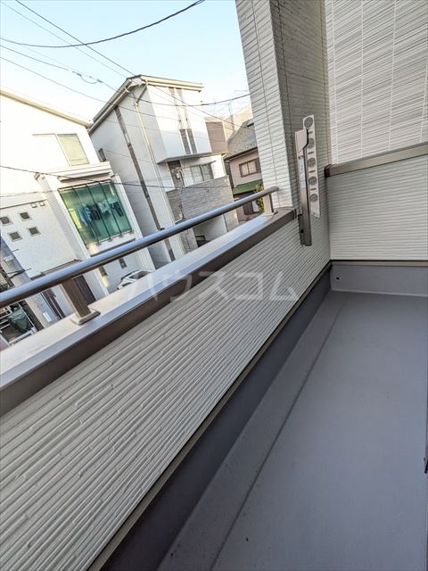 26/30 バルコニー