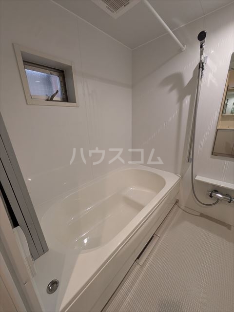 17/30 浴室