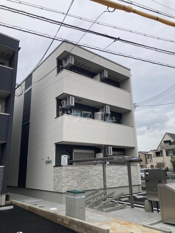 1/4 外観
