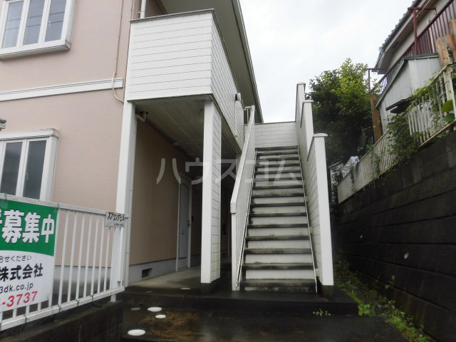 20/29 エントランス