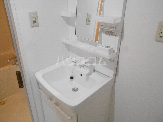 15/30 洗面