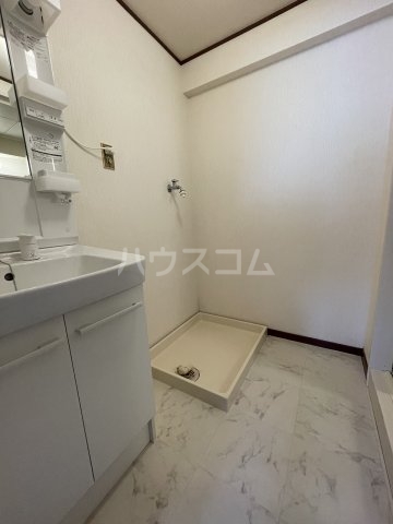 17/30 洗面