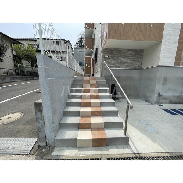 4/12 駐車場