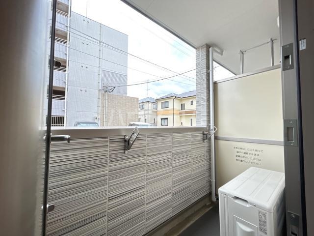 16/27 バルコニー