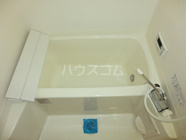 17/30 浴室