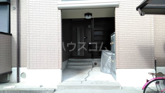 3/7 エントランス