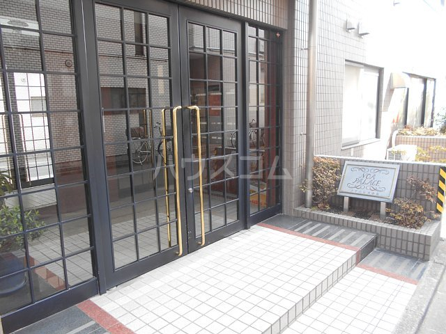 3/7 エントランス