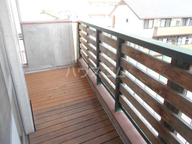 20/30 バルコニー