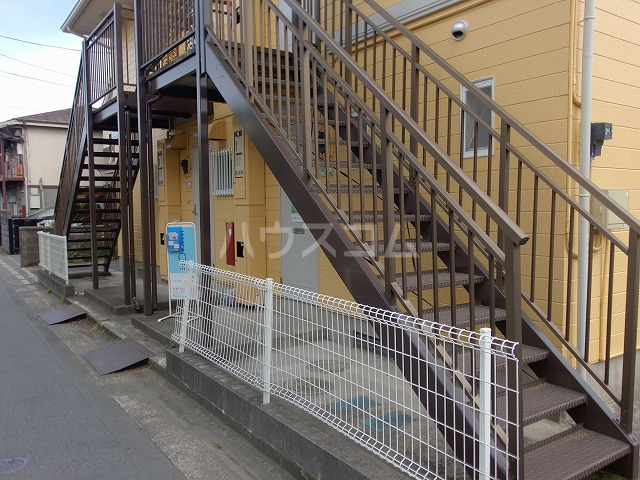 21/29 エントランス