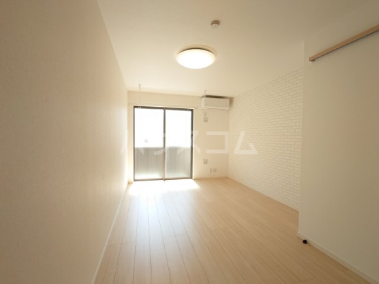 18/30 バルコニー