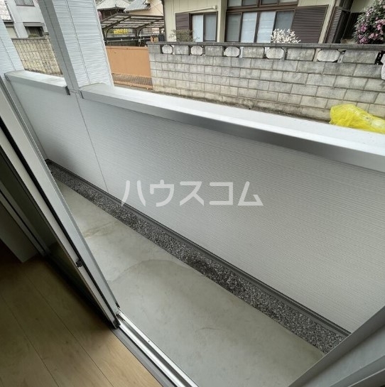 15/17 バルコニー