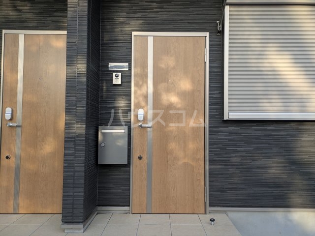 29/30 エントランス