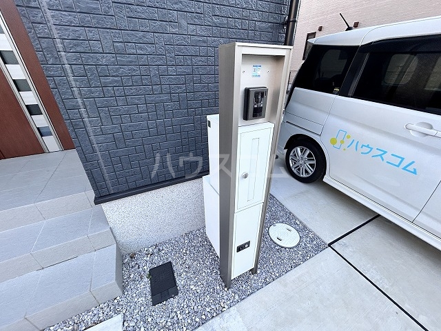 28/30 エントランス