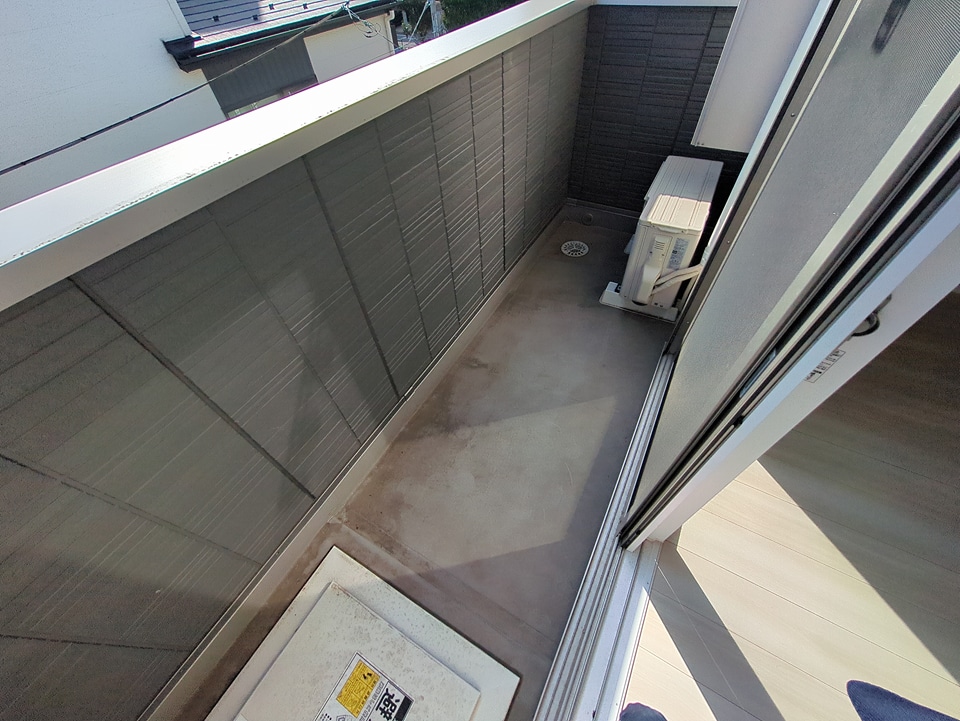 19/30 バルコニー