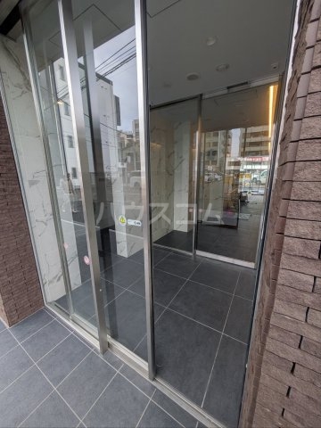 3/10 エントランス