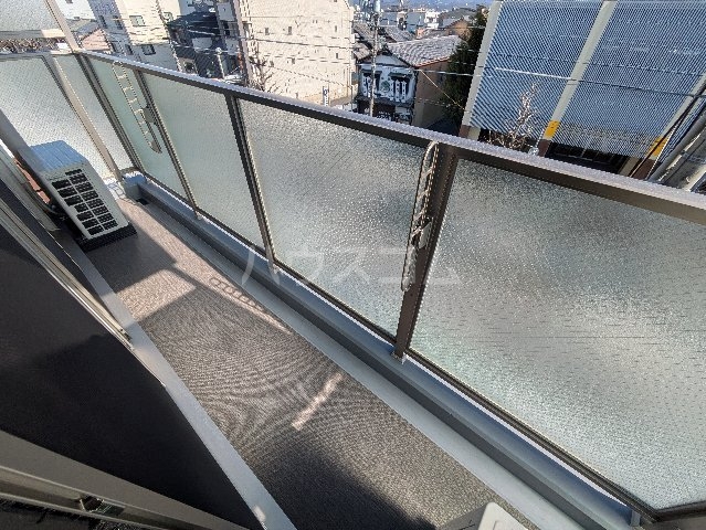 19/30 バルコニー