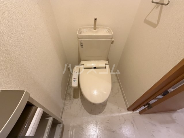 20/30 トイレ