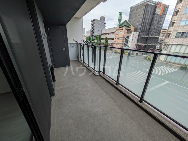 16/20 バルコニー