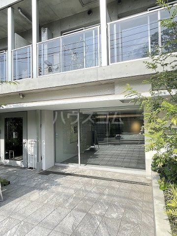 3/10 エントランス