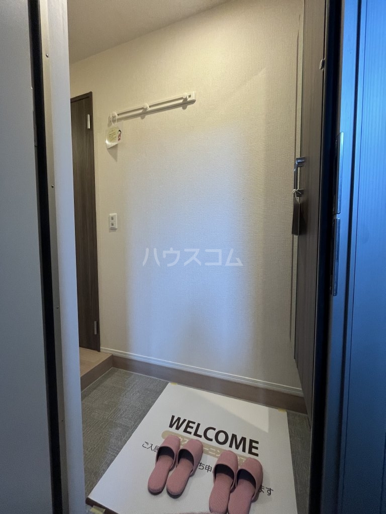 13/30 玄関