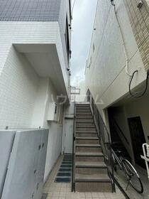 14/19 エントランス