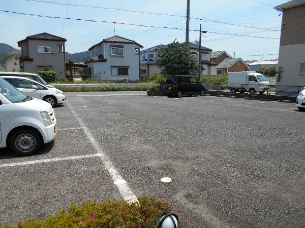 21/29 駐車場