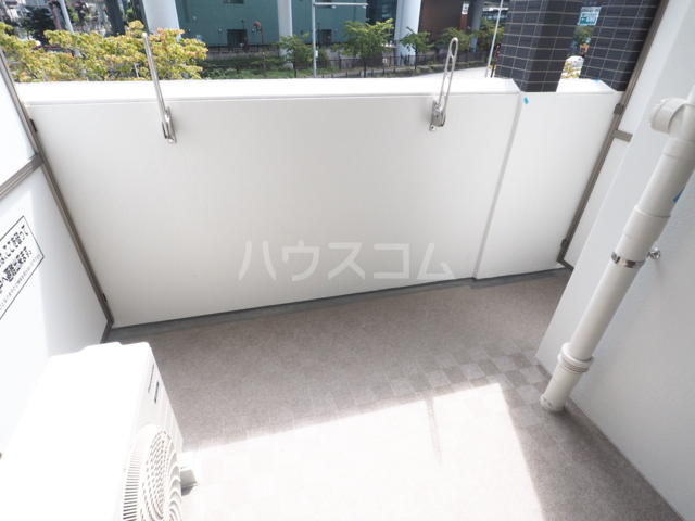 21/30 バルコニー