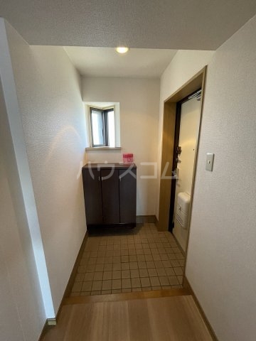 13/30 玄関