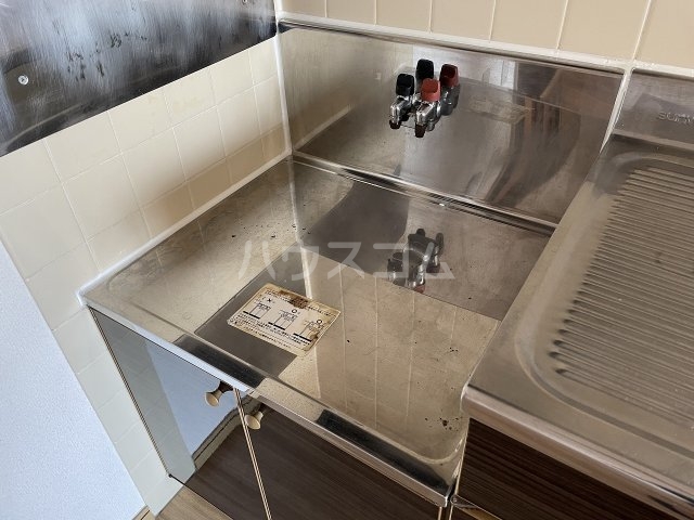 16/30 キッチン