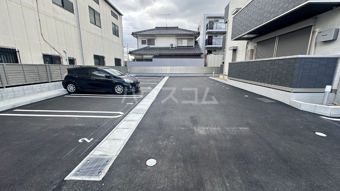 21/27 駐車場