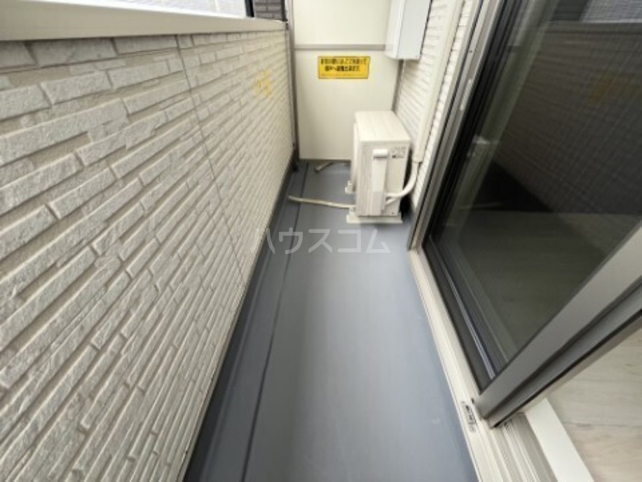 16/27 バルコニー