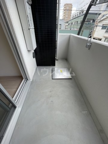 19/30 バルコニー