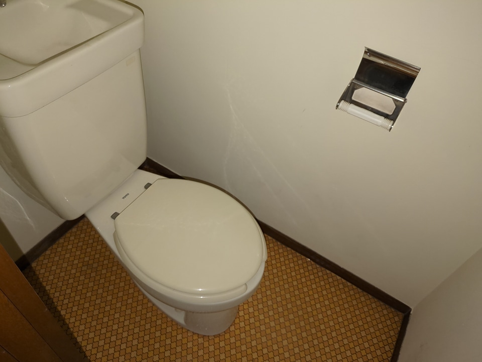 18/30 トイレ