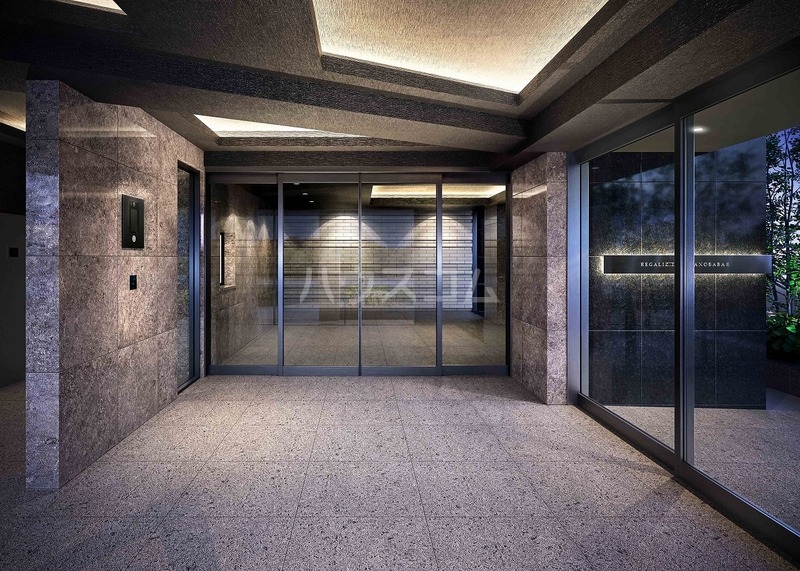 14/17 エントランス