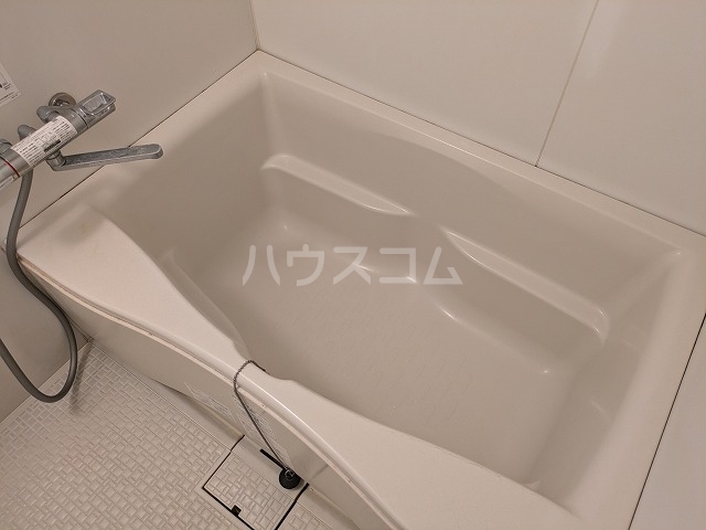 15/30 浴室