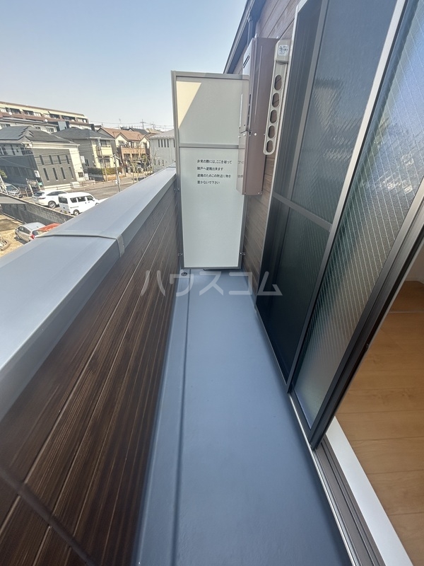 13/17 バルコニー