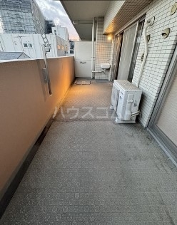 13/25 バルコニー