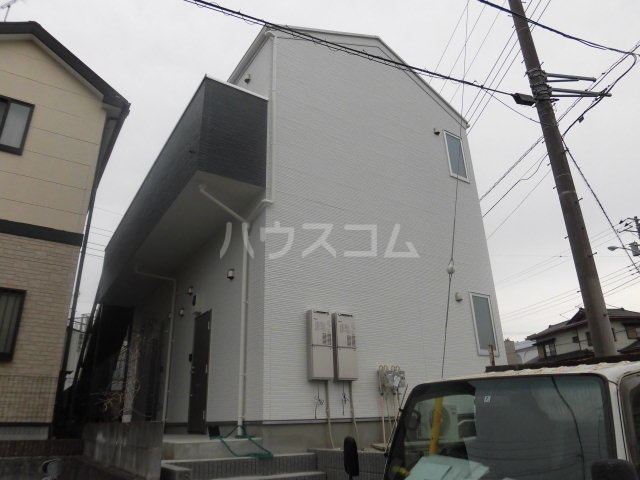 22/30 エントランス